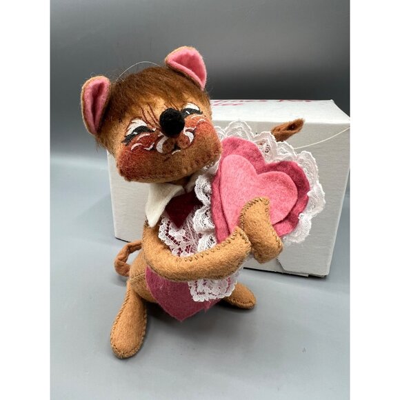 Annalee Vintage Valentines Day Mouse Doll 6" w/ Box Handcrafted Pink Lace Heart - Picture 12 of 14